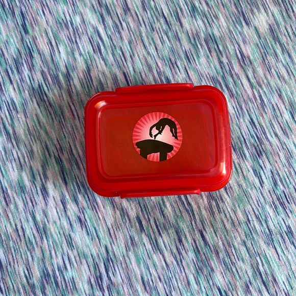 Clip Gymnastic’s case - Picture 1 of 2